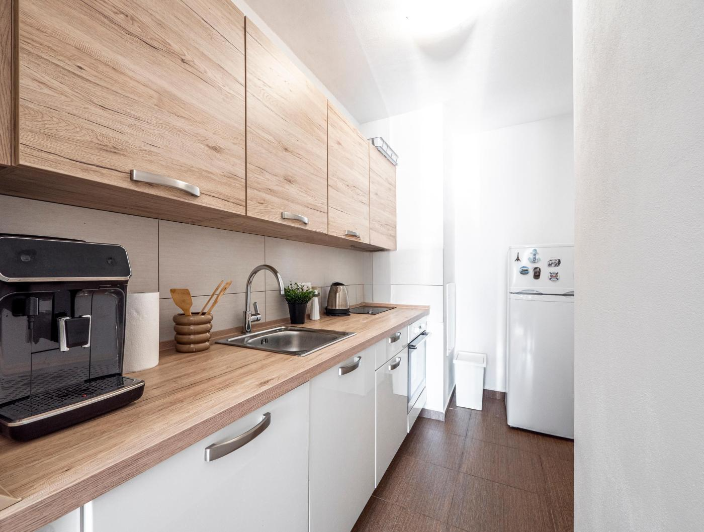 1-izbový byt Martinengova 22, Bratislava – Staré Mesto