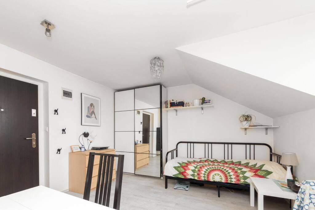 1-izbový byt Záhradnícka 69, Bratislava – Nivy