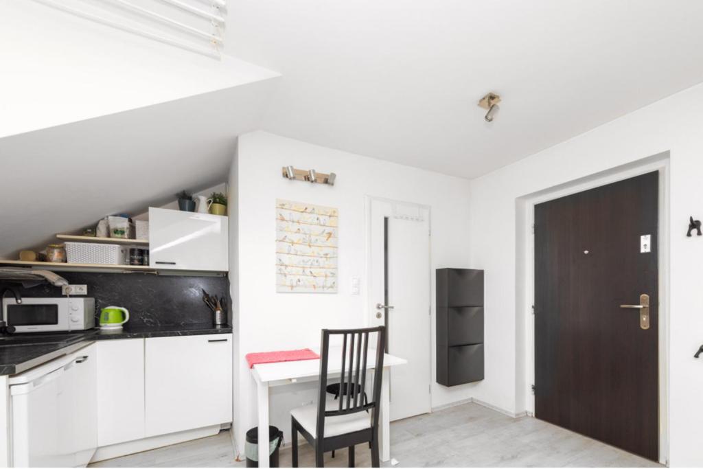 1-izbový byt Záhradnícka 69, Bratislava – Nivy